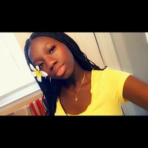 Meet your Posher, Akua